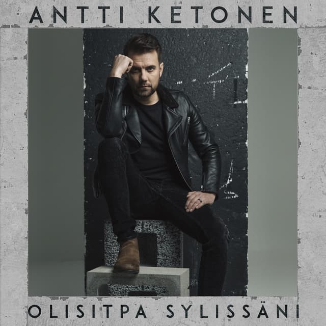 Album cover art for Olisitpa sylissäni