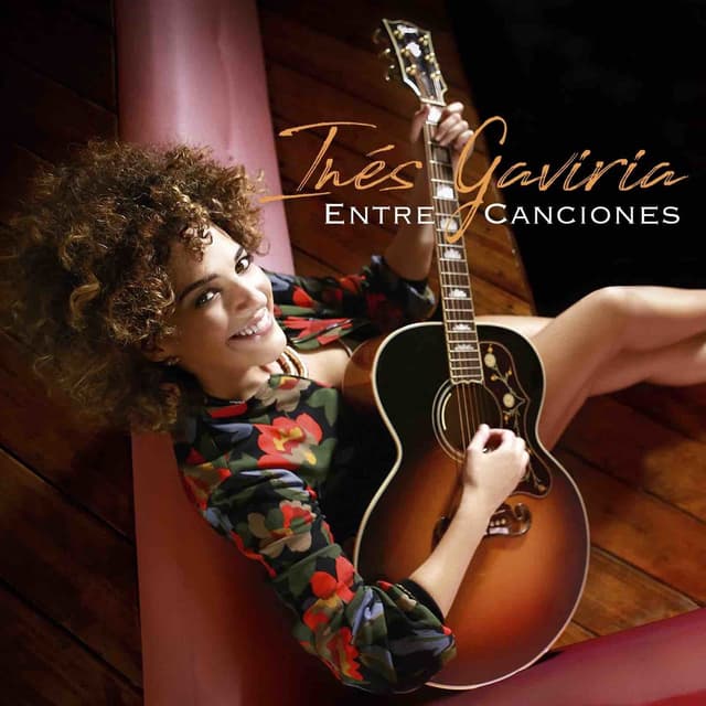 Album cover art for Entre canciones