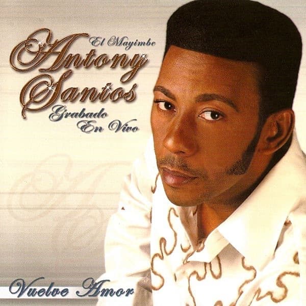 Album cover art for Vuelve Amor
