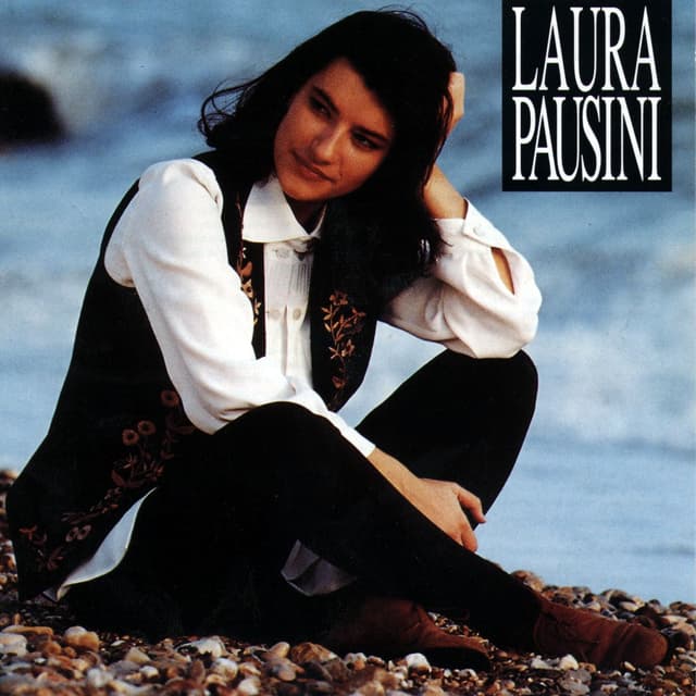 Album cover art for Laura Pausini