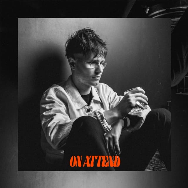 Album cover art for On attend
