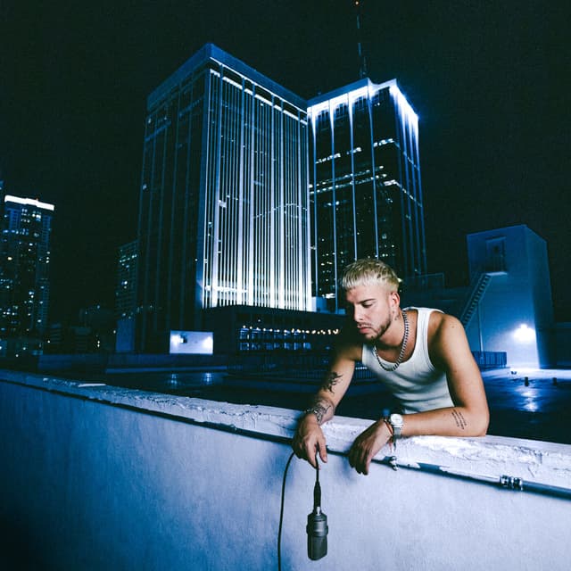 Album cover art for DESAHOGO