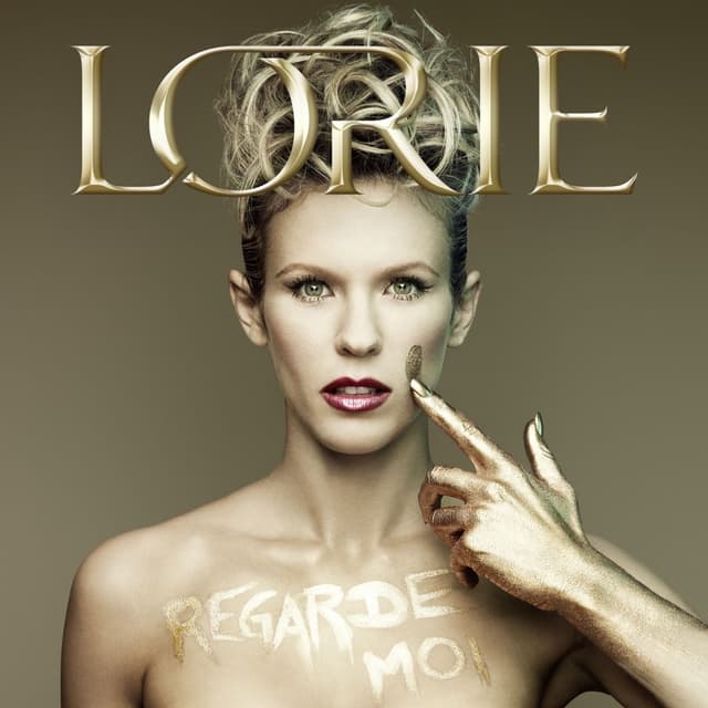 Album cover art for Regarde Moi