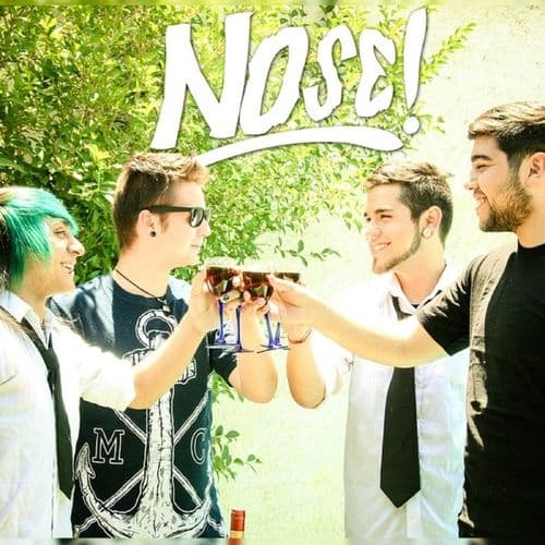 Album cover art for Fuera de control