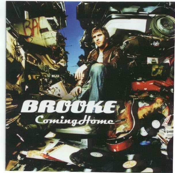 Album cover art for カミング・ホーム