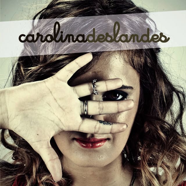 Album cover art for Carolina Deslandes
