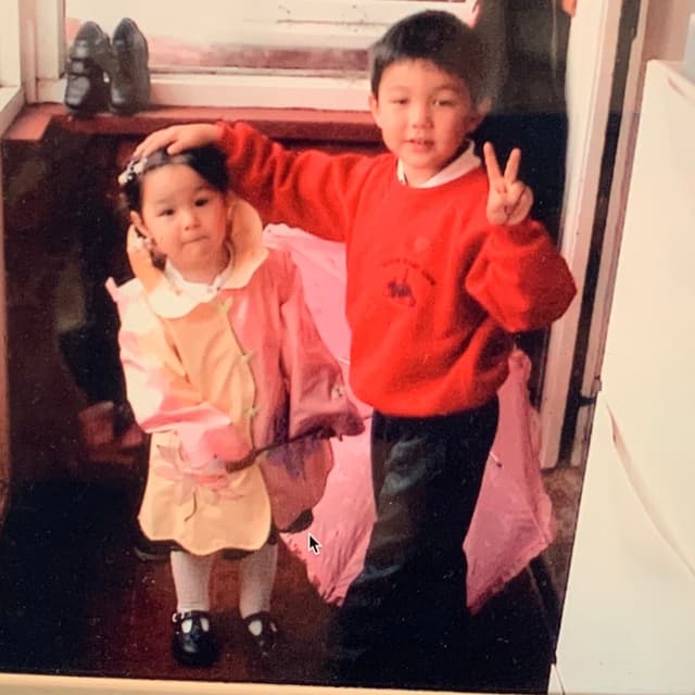 Album cover art for how can i pretend?