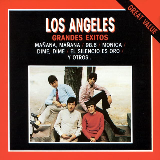 Album cover art for Grandes Exitos