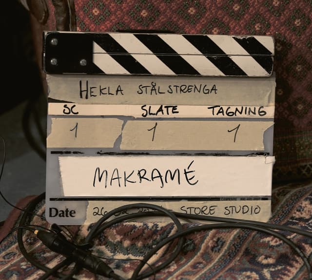 Album cover art for Makramé