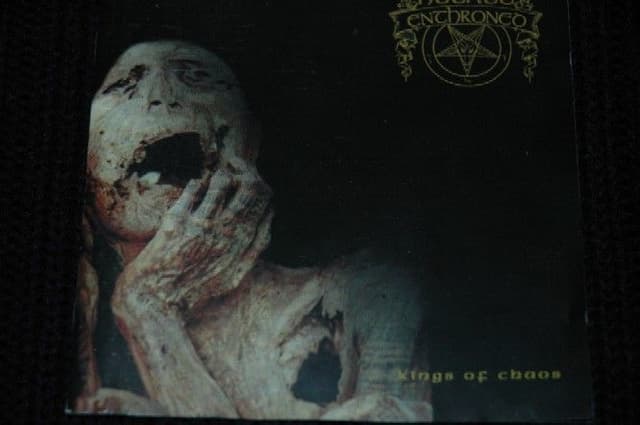 Album cover art for Kings of Chaos