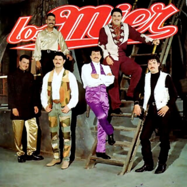 Album cover art for Te Amaré