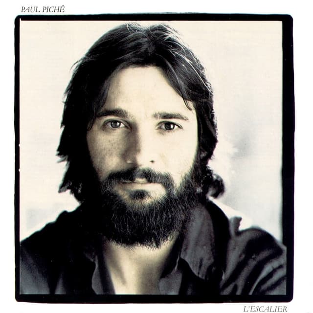 Album cover art for L'Escalier