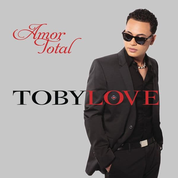 Album cover art for Amor Total