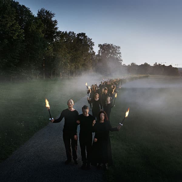 Album cover art for Det som var ska bli igen