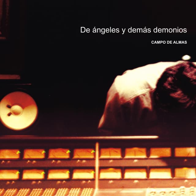 Album cover art for De ángeles y demás demonios