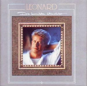 Album cover art for Die Liebe Überlebt