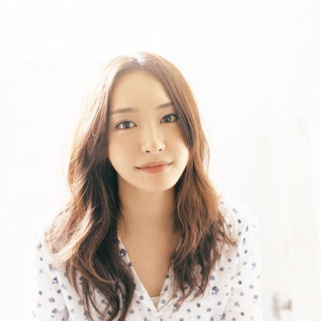 Album cover art for 虹
