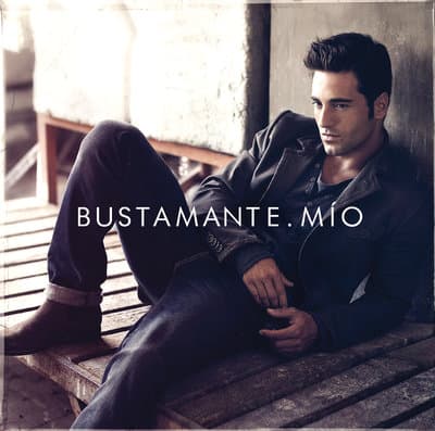 Album cover art for Mío