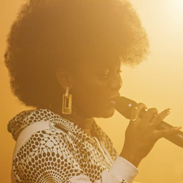 Album cover art for Adorons Chez Nous 2