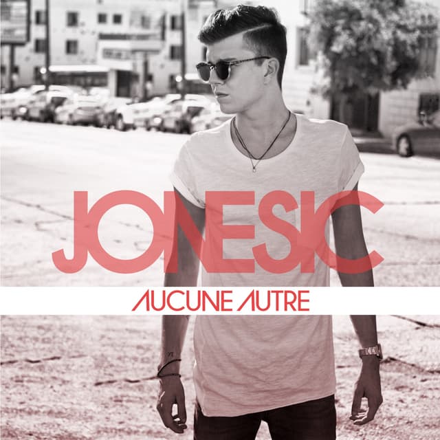 Album cover art for Aucune Autre