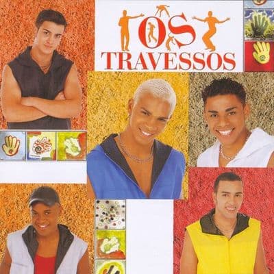 Album cover art for Os Travessos