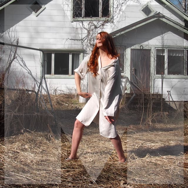 Album cover art for Punainen ovi