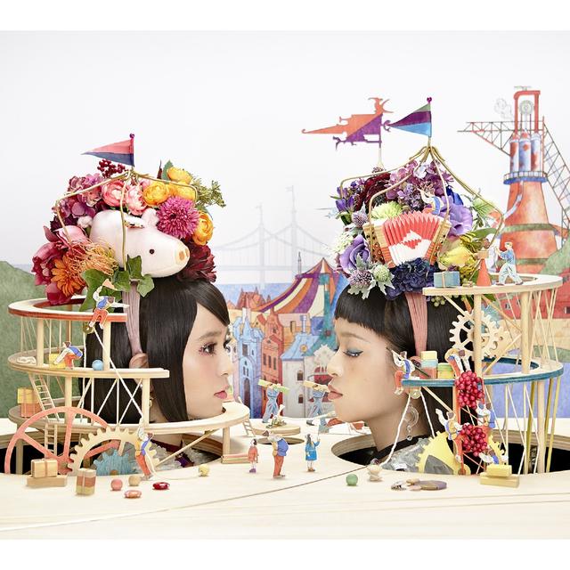 Album cover art for テアトル・テアトル