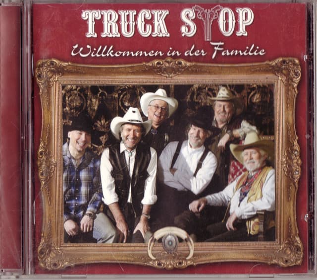 Album cover art for Willkommen In Der Familie