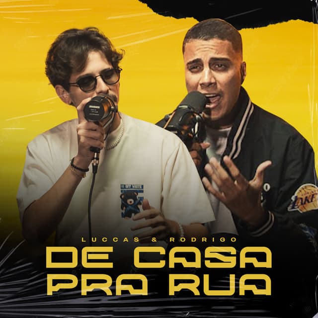 Album cover art for De Casa Pra Rua