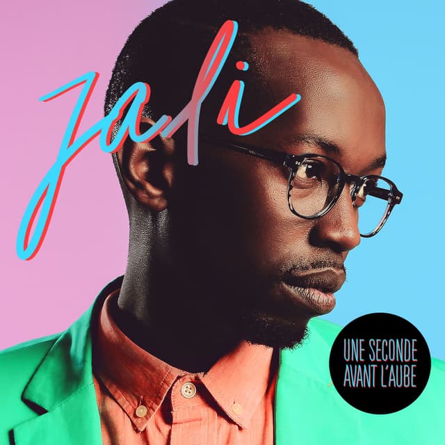 Album cover art for Une seconde avant l'aube