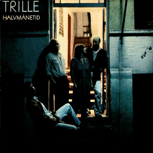 Album cover art for Halvmånetid