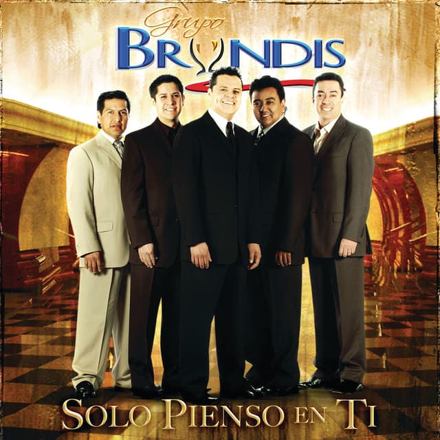 Album cover art for Sólo Pienso en Ti