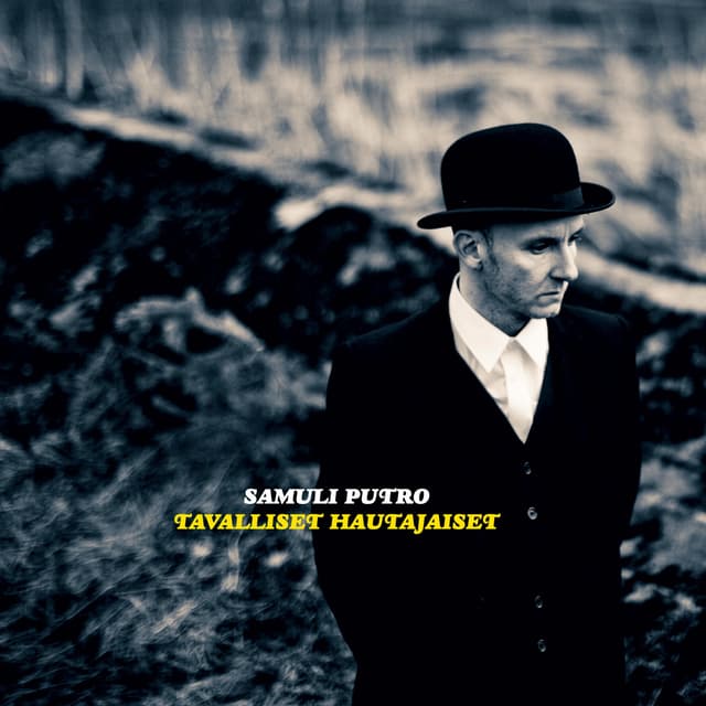 Album cover art for Tavalliset hautajaiset