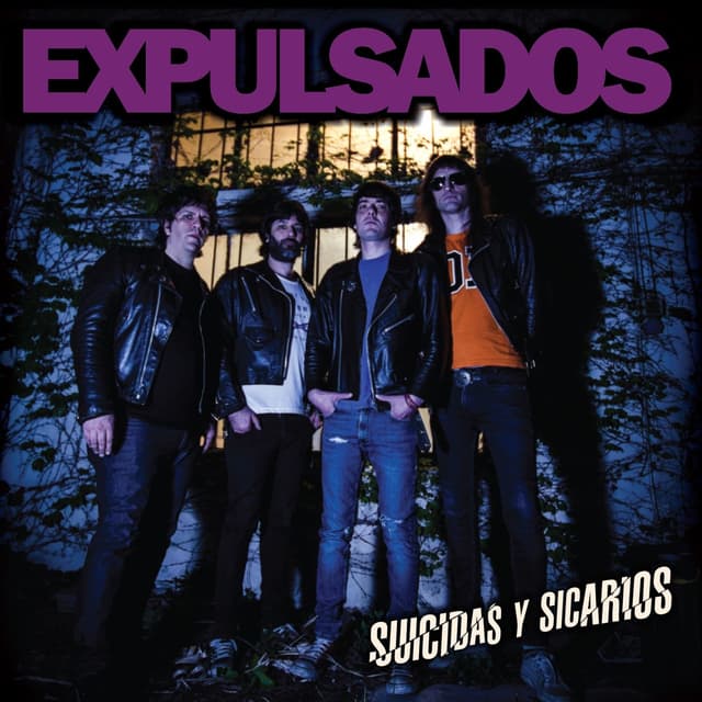 Album cover art for Suicidas y sicarios
