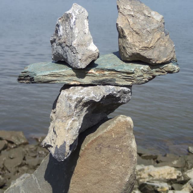 Album cover art for Gently Unfamiliar: Suite in 7 Movements for Piano Trio