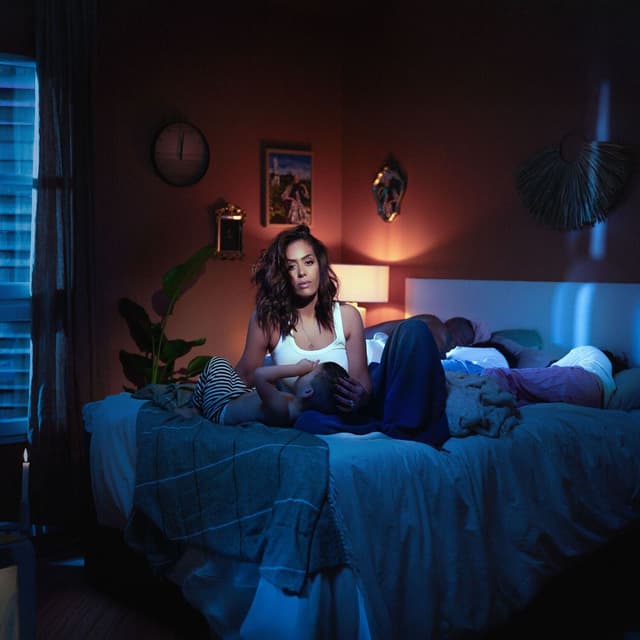 Album cover art for Minuit Une