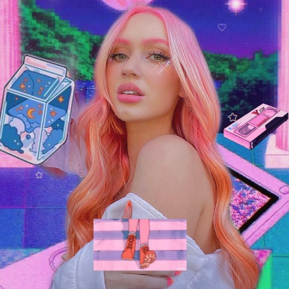 Dynamic cover art