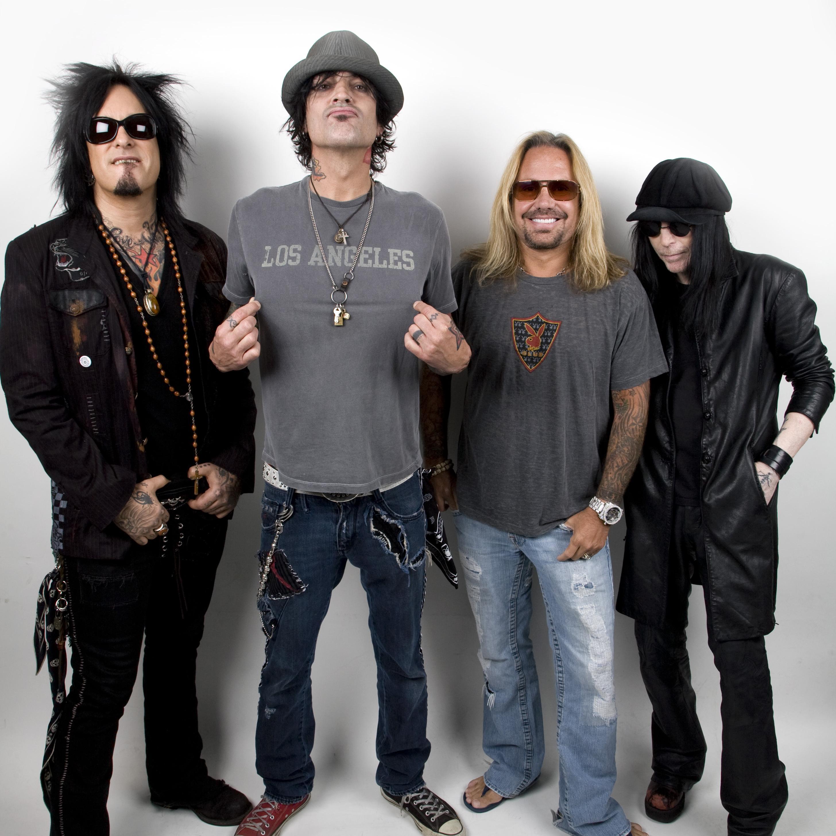 Mötley Crüe (Motley Crue)