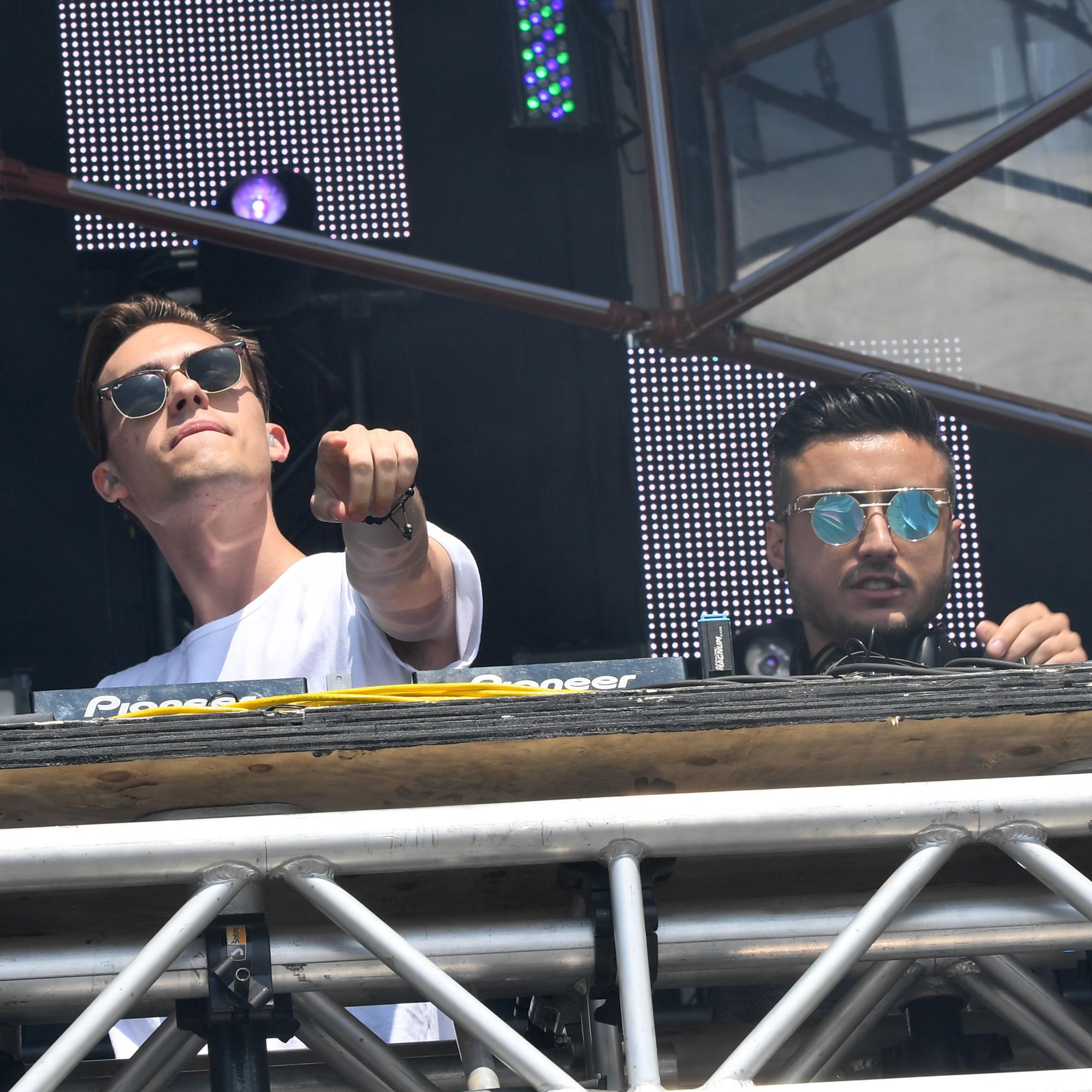 Loud Luxury