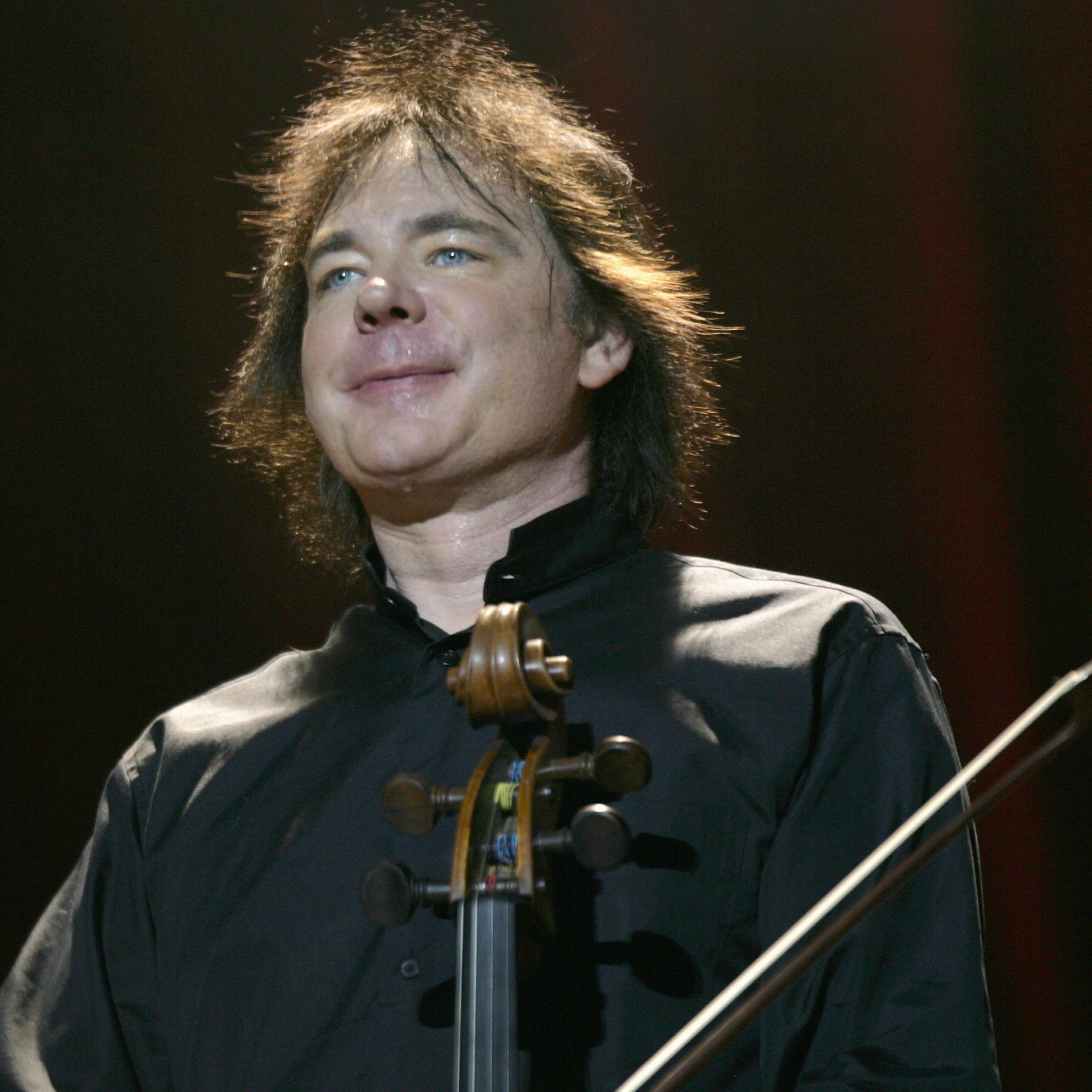 Julian Lloyd Webber