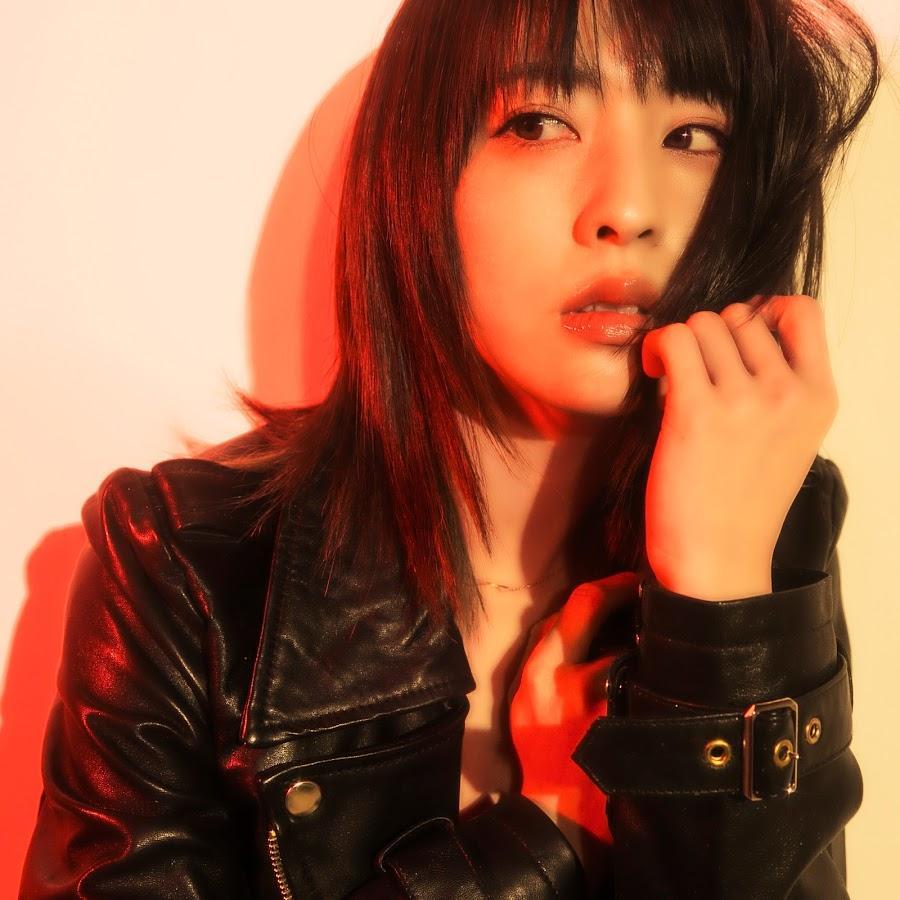 綾野ましろ (Mashiro Ayano)