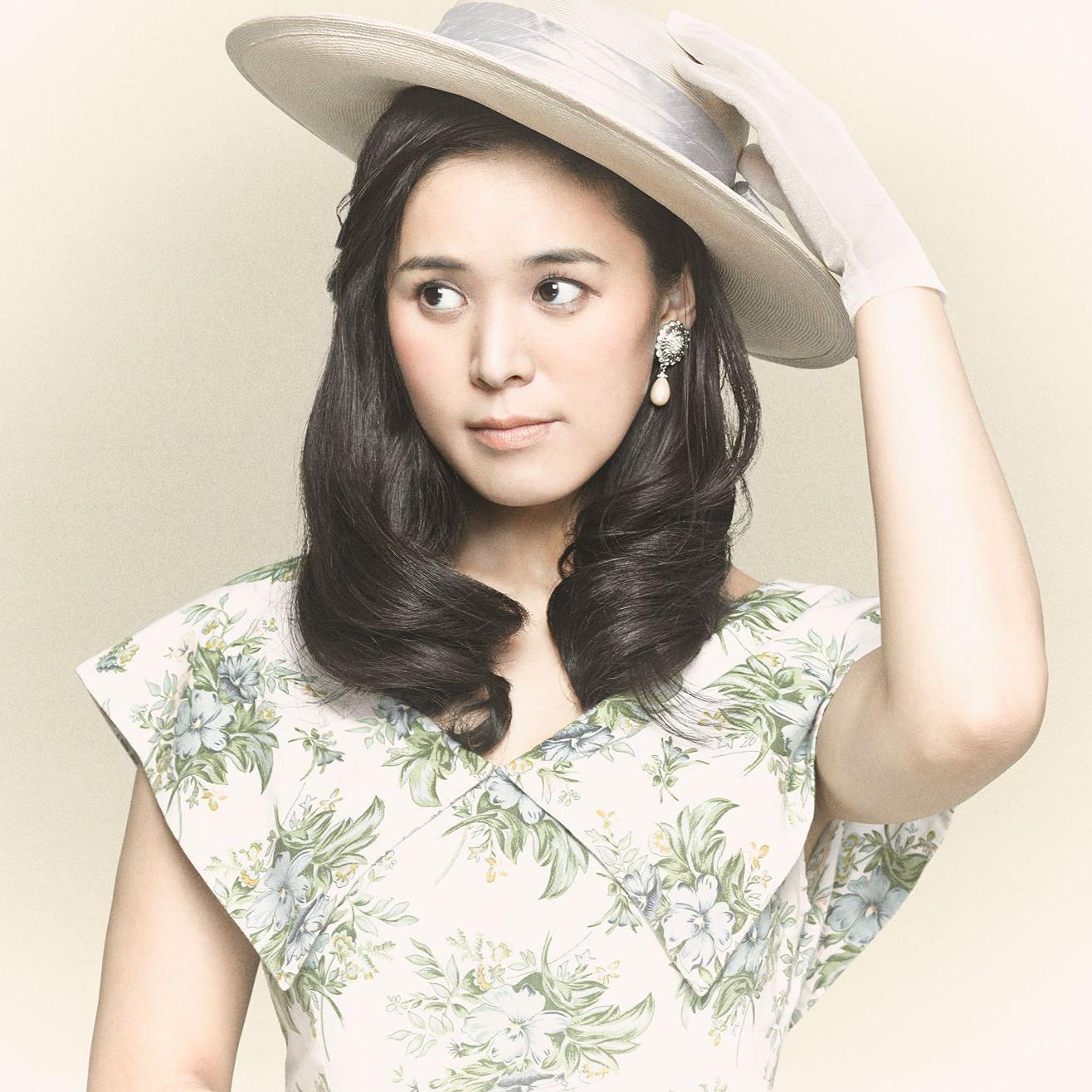 手嶌葵 (Aoi Teshima)
