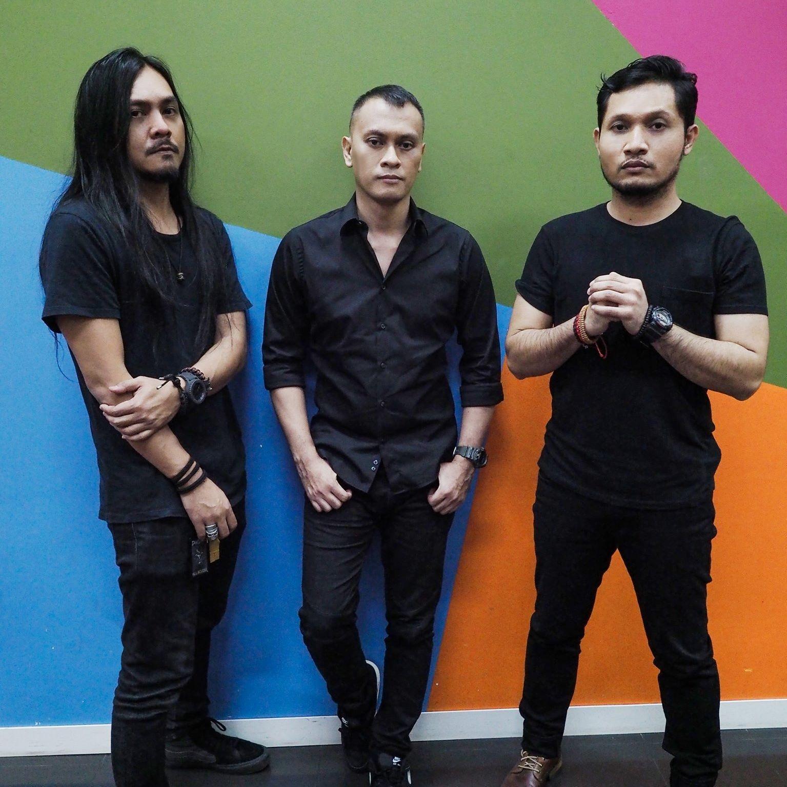 Andra & the Backbone
