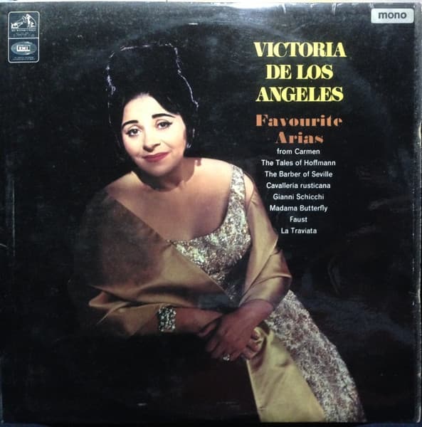 Album cover art for Favourite Arias