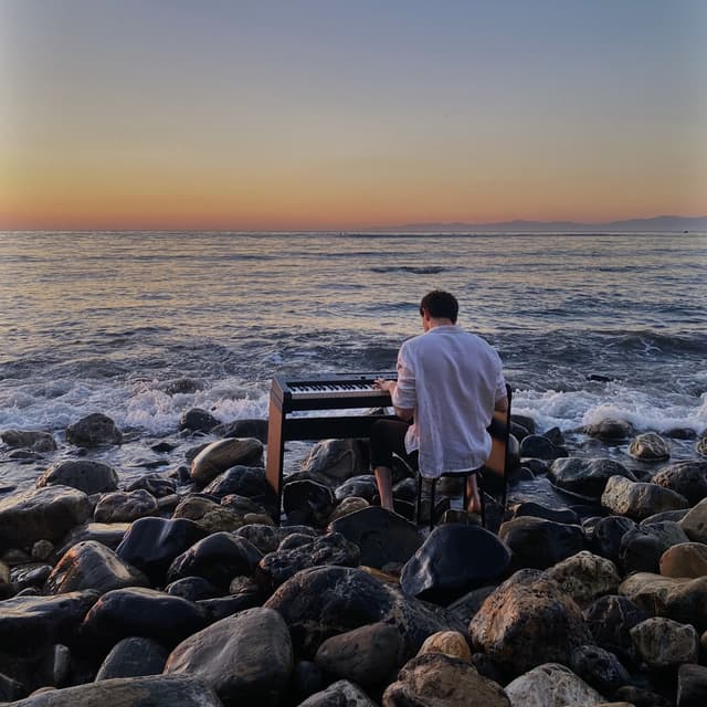 Album cover art for Canciones sobre el océano